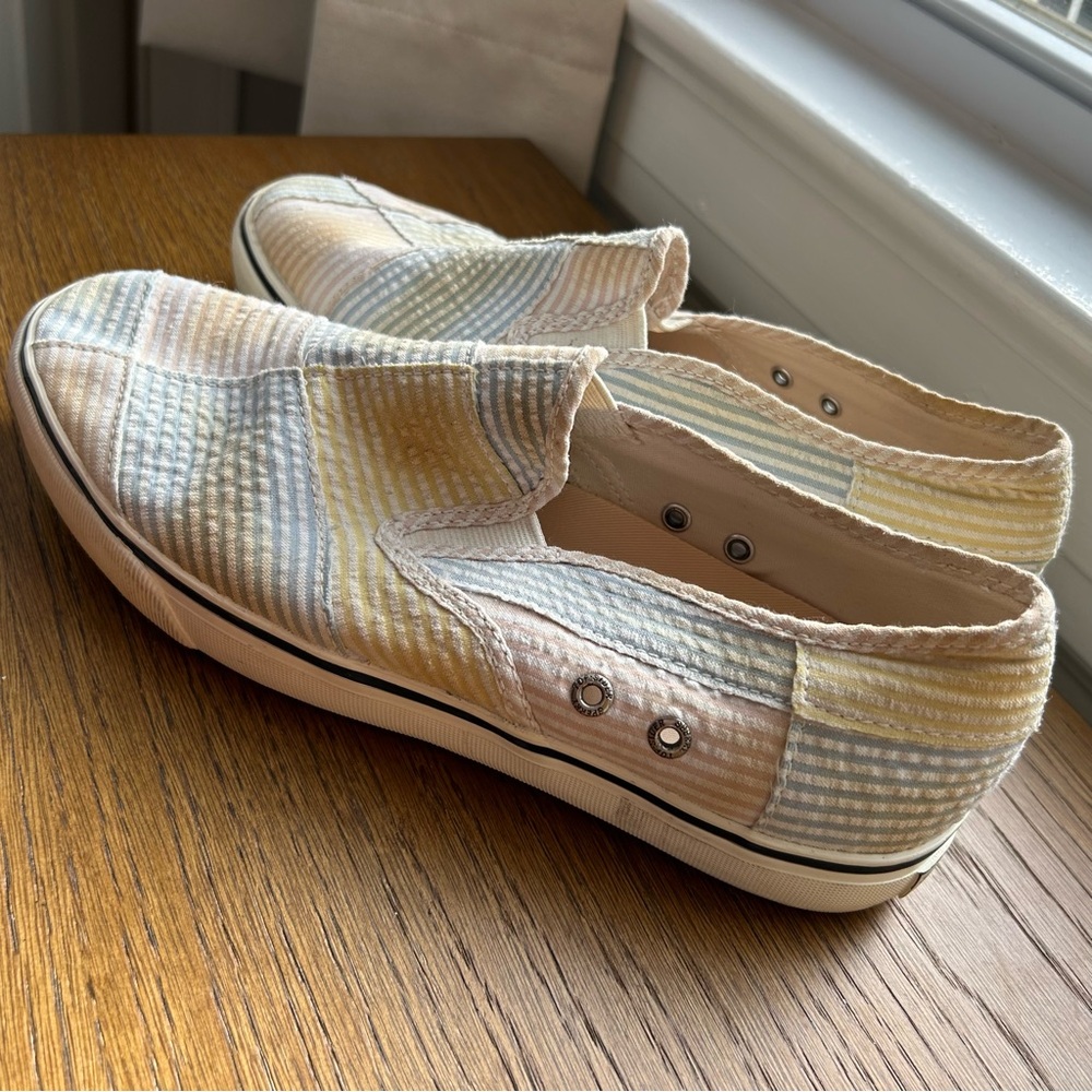 Sperry Top-Sider Blue & Yellow Striped Pattern
